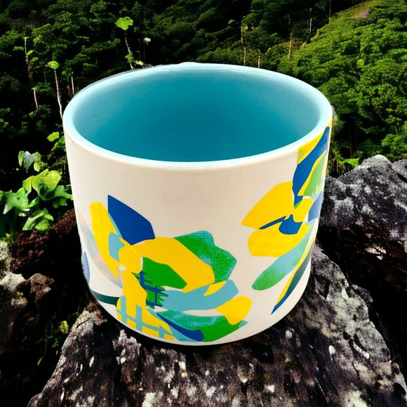 Starbucks Yellow Green Floral Spring2023 - Baby Blue Interior 14 Fl/Oz - Picture 4 of 6